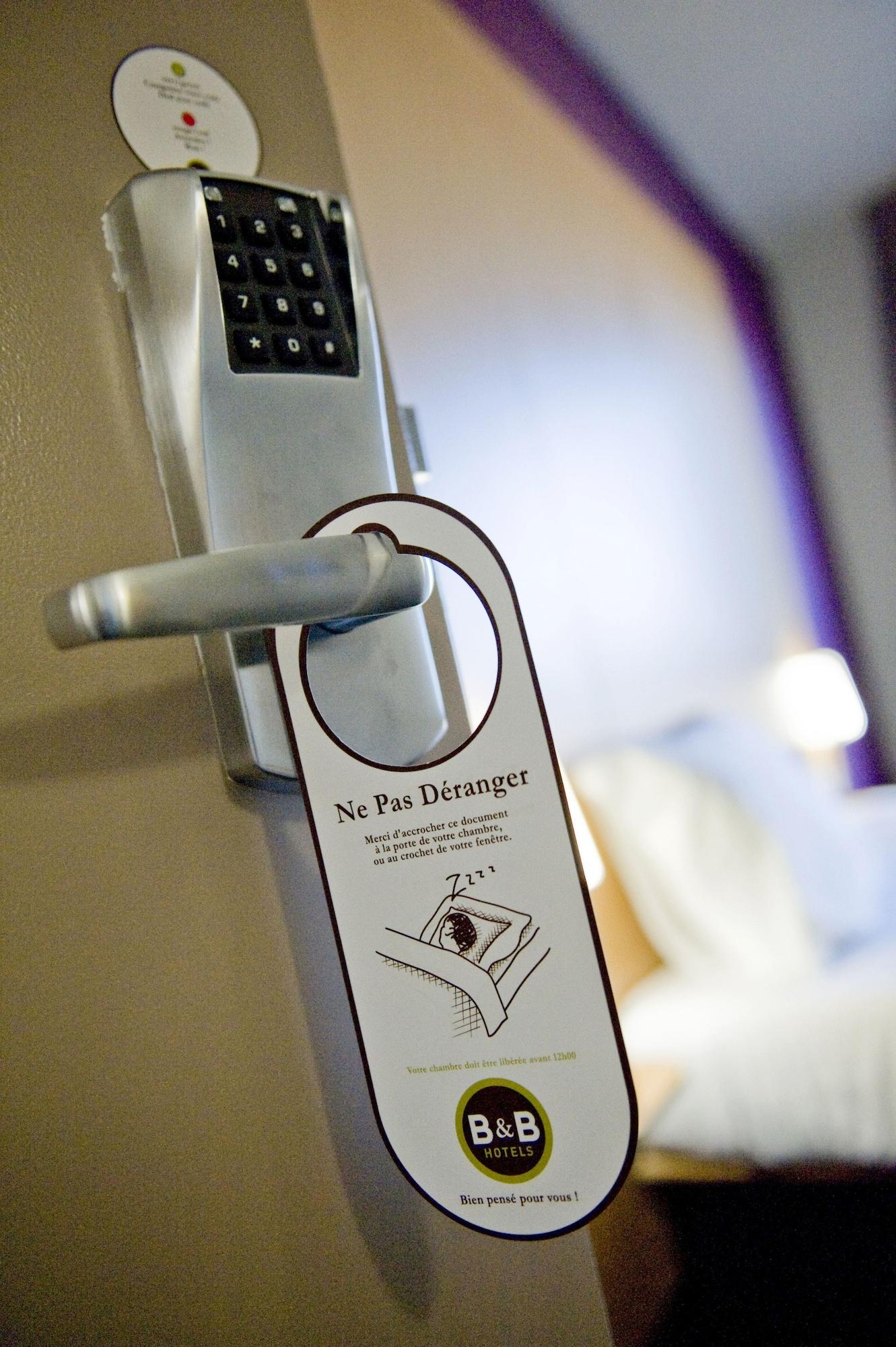 B&B Hotel Lorient Caudan ภายนอก รูปภาพ