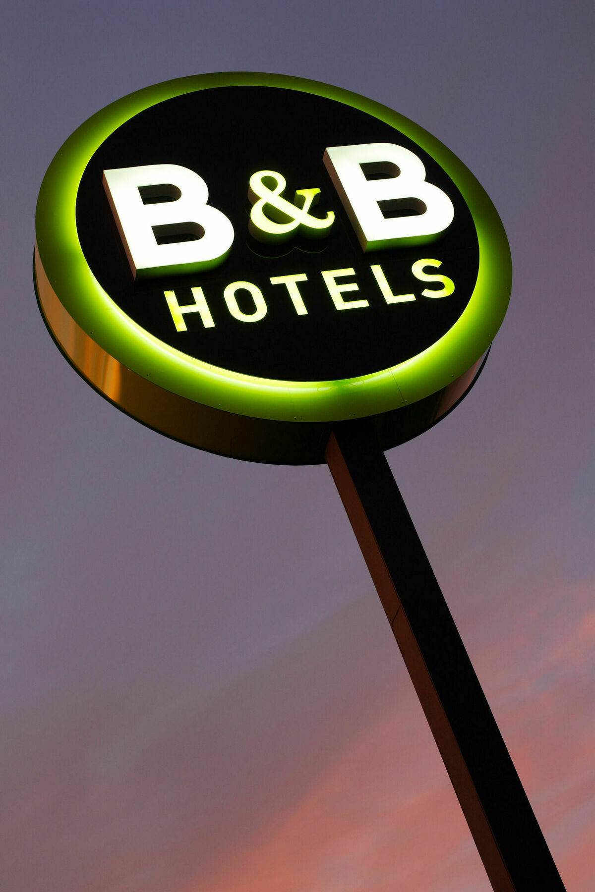 B&B Hotel Lorient Caudan ภายนอก รูปภาพ