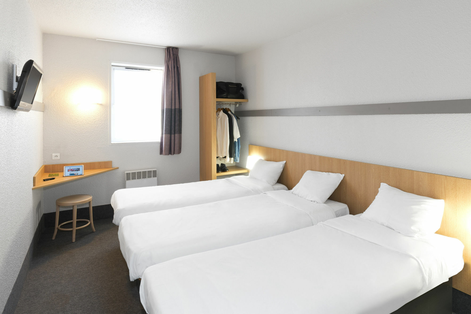 B&B Hotel Lorient Caudan ภายนอก รูปภาพ