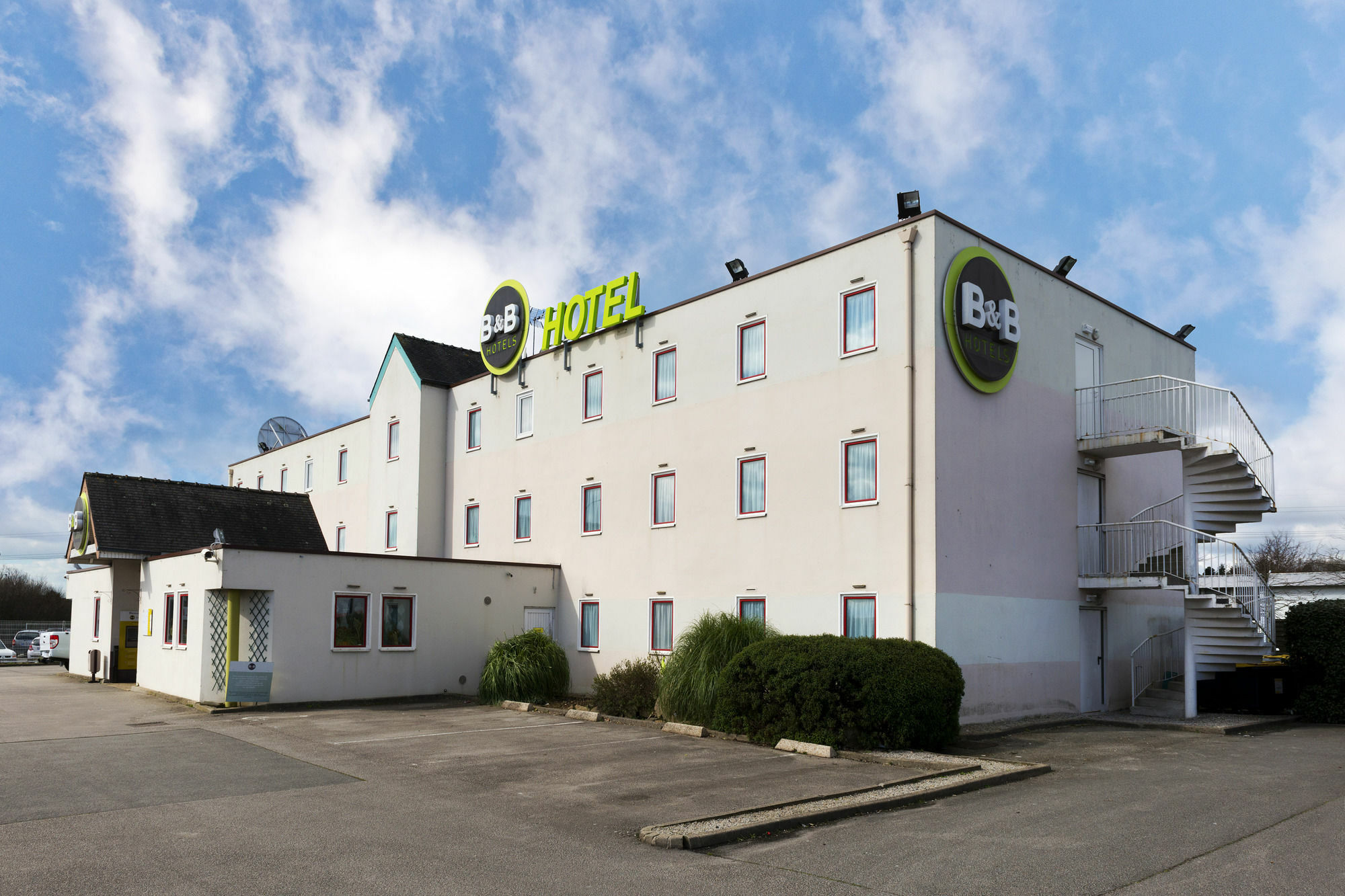 B&B Hotel Lorient Caudan ภายนอก รูปภาพ